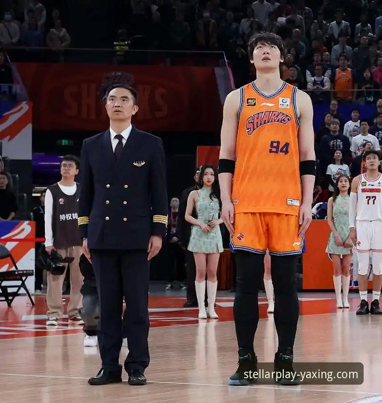 亚星娱乐提现流程推荐 揭秘上海男篮12连胜背后的战术密码与观赛新体验